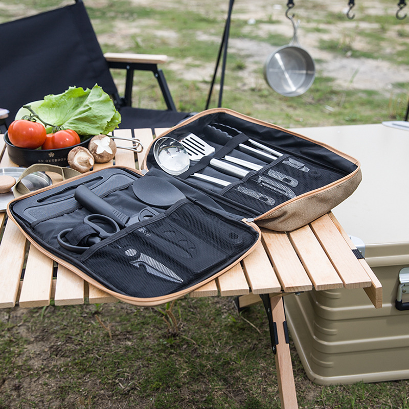 8-delige campingkeukenset met  - Camping Cooking Survival recensie en prijs